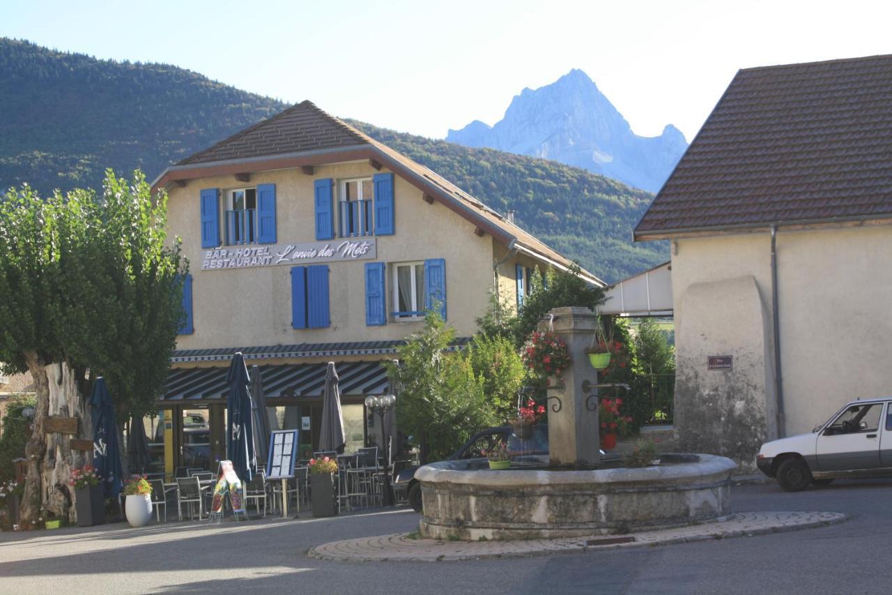 Hotel L'Envie Des Mets Lus-la-Croix-Haute Dış mekan fotoğraf