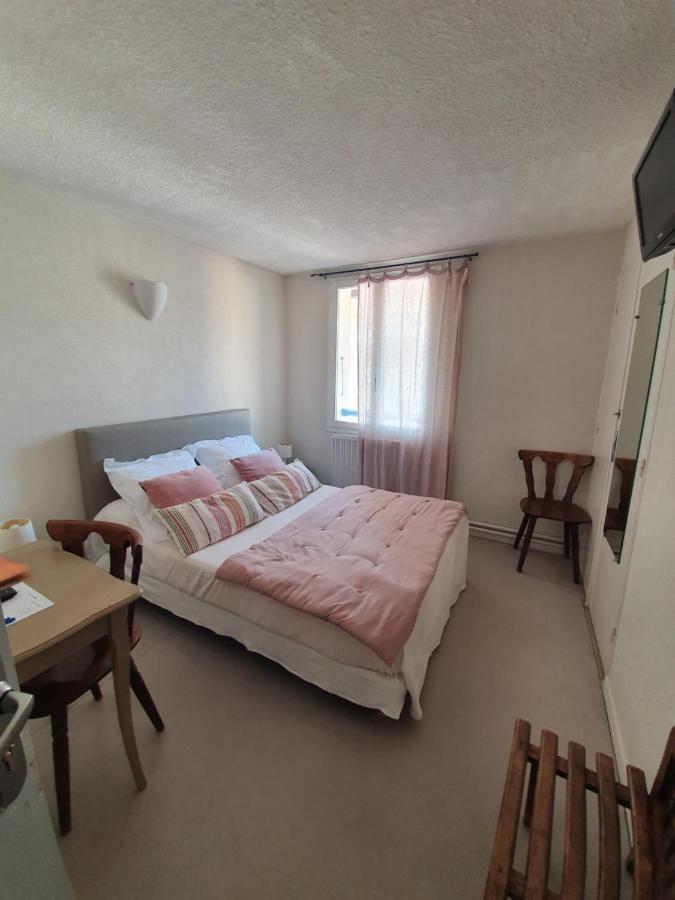 Hotel L'Envie Des Mets Lus-la-Croix-Haute Dış mekan fotoğraf